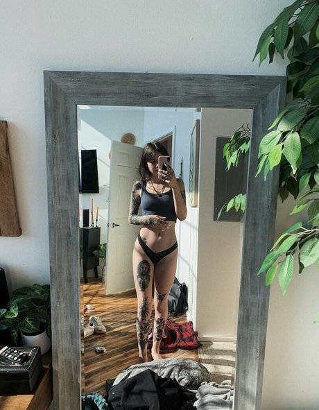 nonsalemwitch étoile érotique photo