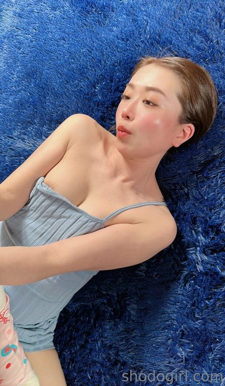 shodogirl actrice artistique galeries