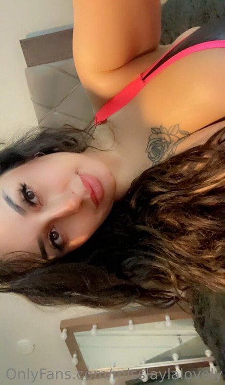 misslaylalovely joli modèle archive