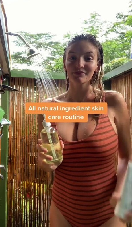 Isabella Abell modèle joli archive