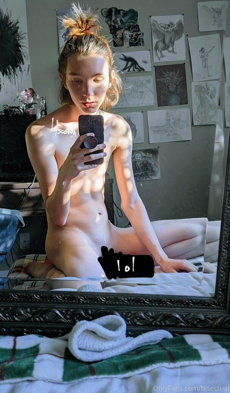 blonde aux gros seins onlyfans xxx de haute qualité img