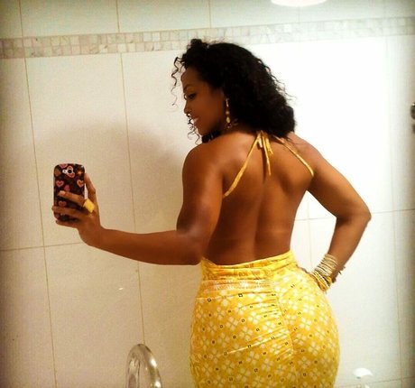 bang uniquementfans hd nue photos