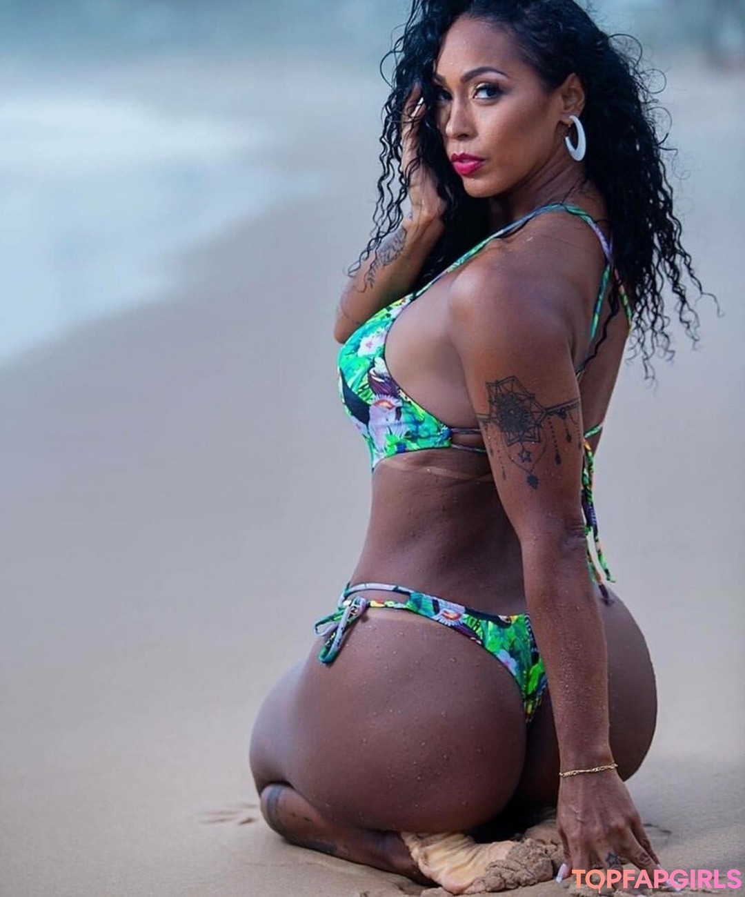 rousse aux gros seins onlyfans sexy xxx photo