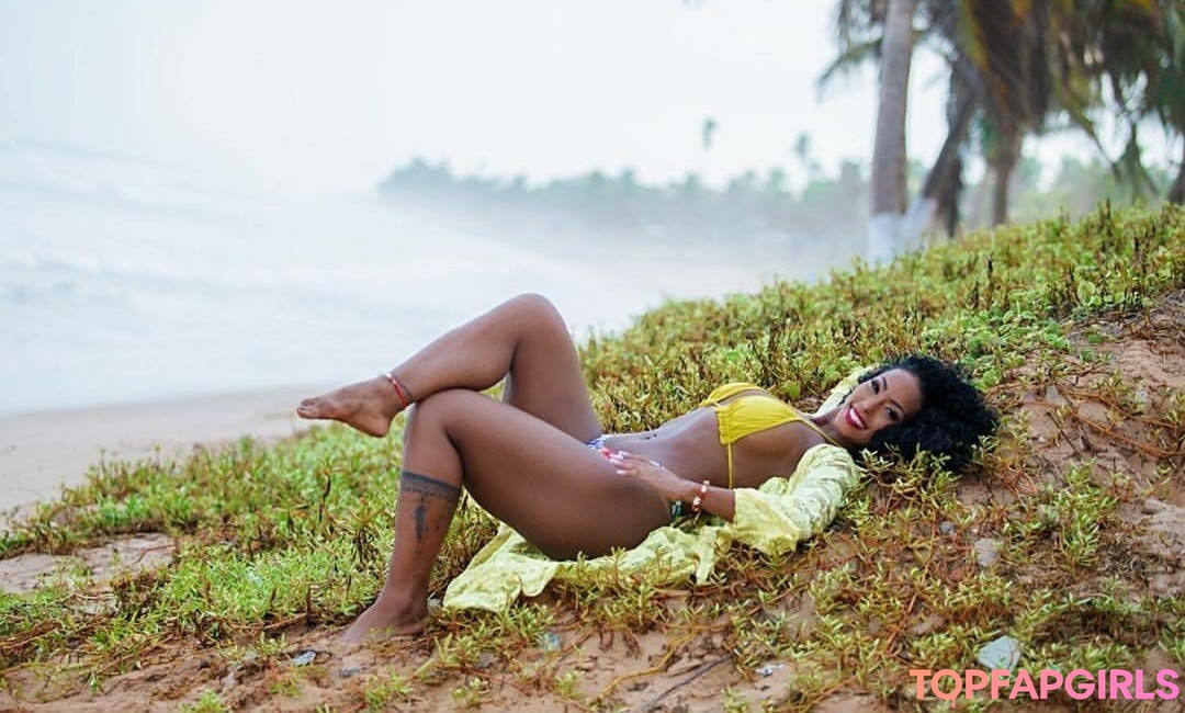 string gros cul onlyfans hd parfaite photo