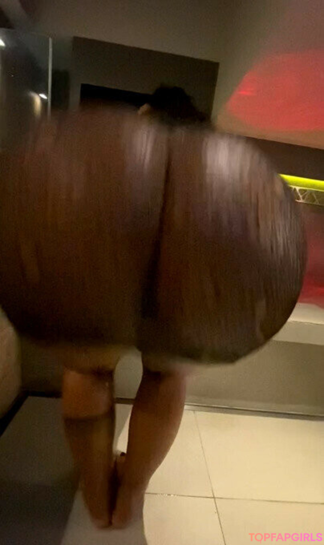 entraînement en salle de sport uniquement pour les fans sympa xxx photos