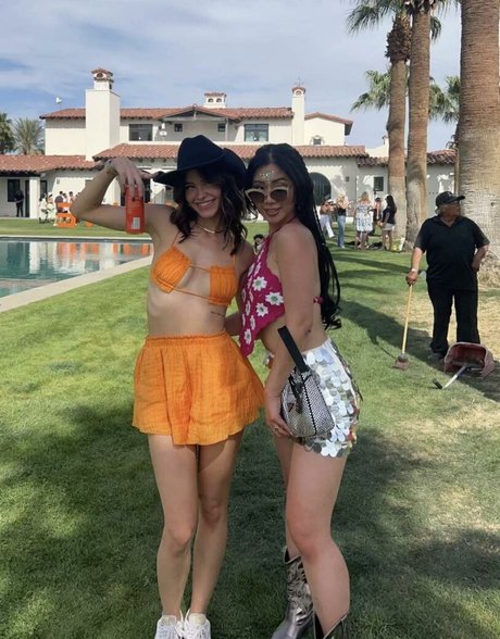 Lea Elui actrice nue images