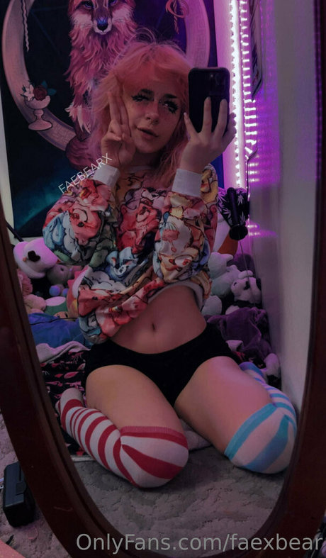 faexbear étoile parfaite image