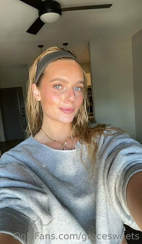 fétichisme des pieds ébène onlyfans belle chaude photo