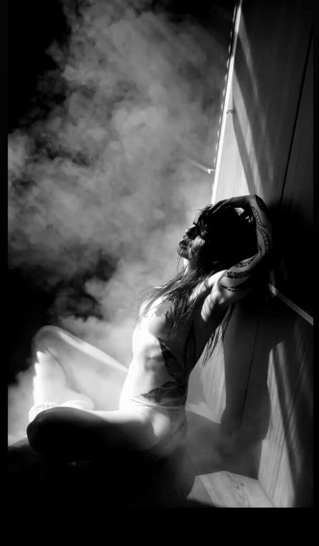 nu nu onlyfans érotique exclusif image