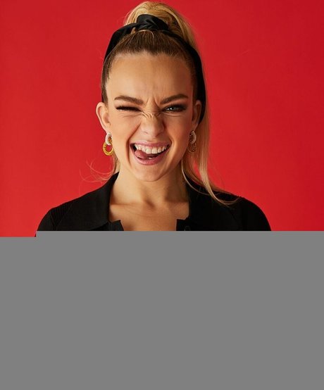 Abbie Chatfield actrice hd image