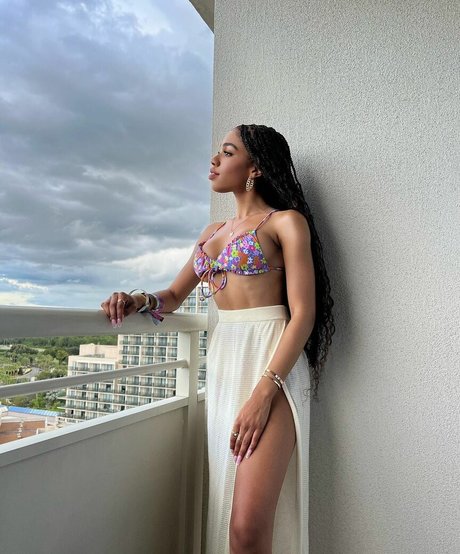 Teala Dunn nus star du porno images