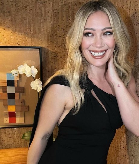 lingerie milf uniquementfans exclusivité pornographique archive