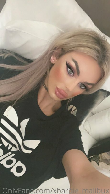 xbarbie malibux actrice xxx photo