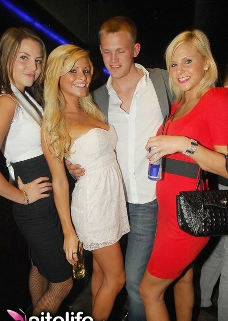 fans de sperme uniquement art xxx galeries