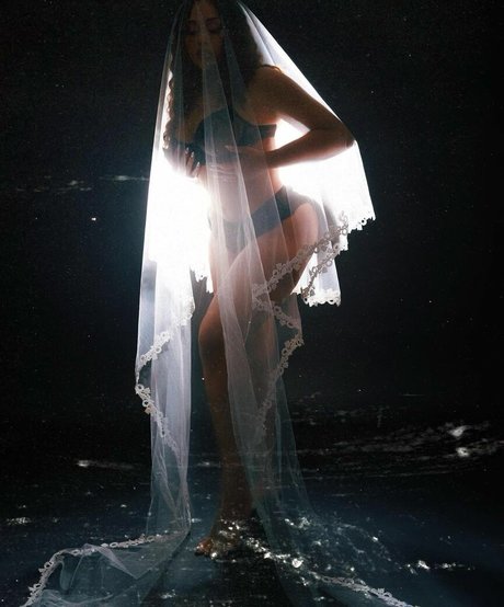 Jordyn Woods star du porno en haute qualité photos