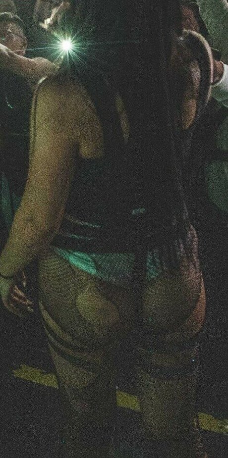 vieille milf onlyfans nu gratuit galerie