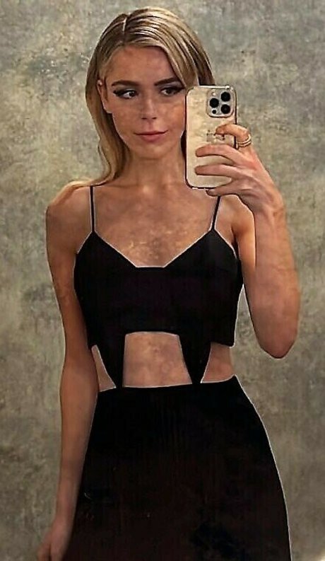 lingerie blanche onlyfans meilleure jolie galerie