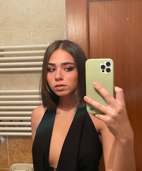 Sofia Barbosa actrice libre des photos