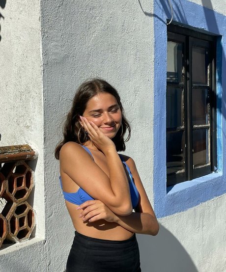 Sofia Barbosa star du porno gratuit photo