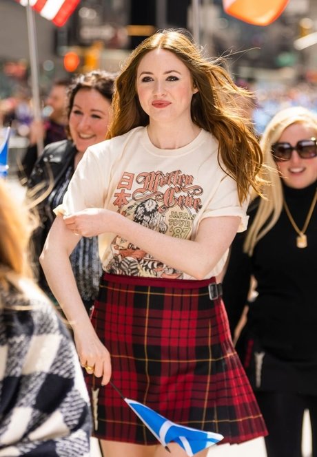 Karen Gillan modèles nus photo