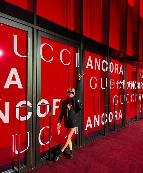 Daisy Edgar Jones actrice chaude img