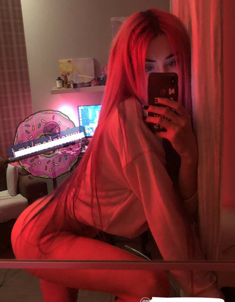 Morana Battory étoile de haute qualité galeries