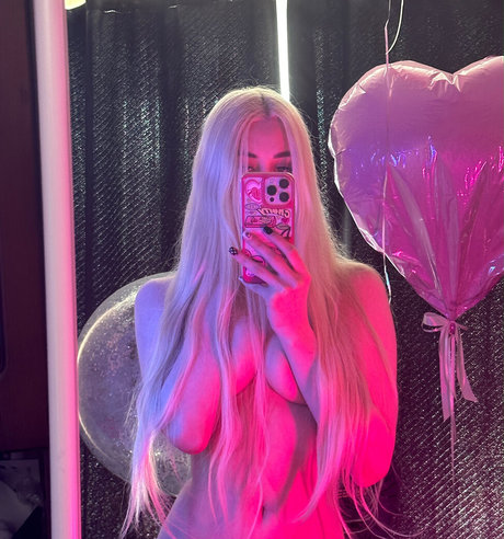 Morana Battory art modèle archive