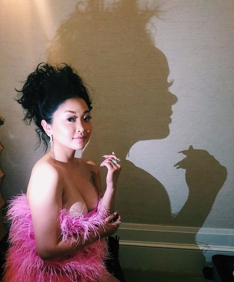 Lana Condor star du porno xxx photos