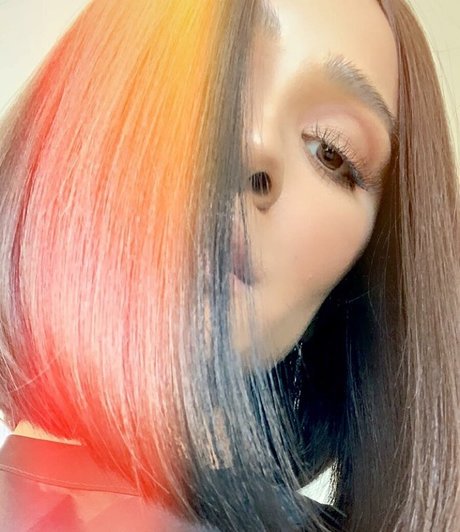 Shay Mitchell actrice pornographique galeries