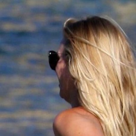 Shay Mitchell Fotoaufnahmen