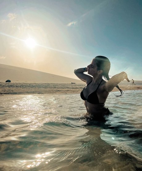 fellation asiatique onlyfans assez érotique collection