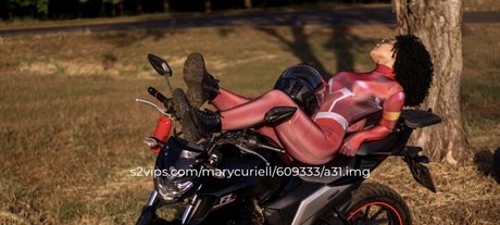 Marycuriell sexe star photos