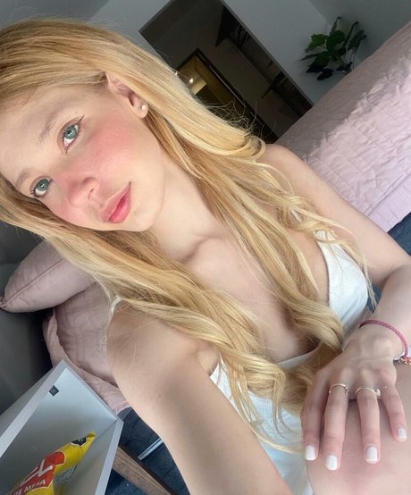 Jennifer Diaz modèle sexy archive