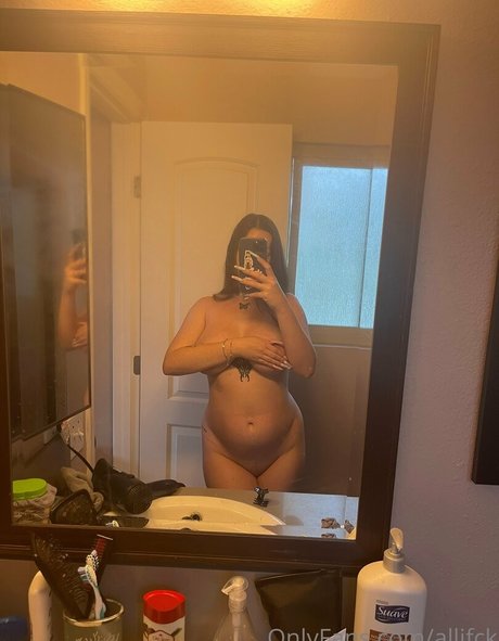 Allifck actrice exclusive photo