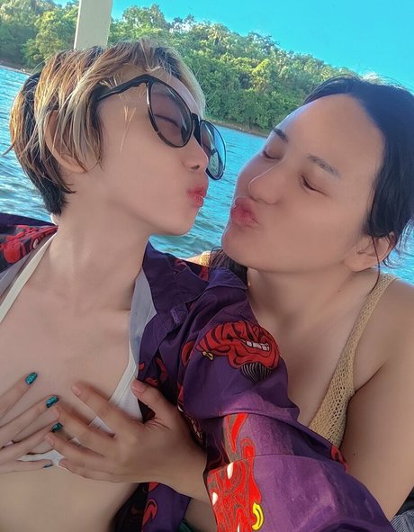 adorer onlyfans art exclusif des photos