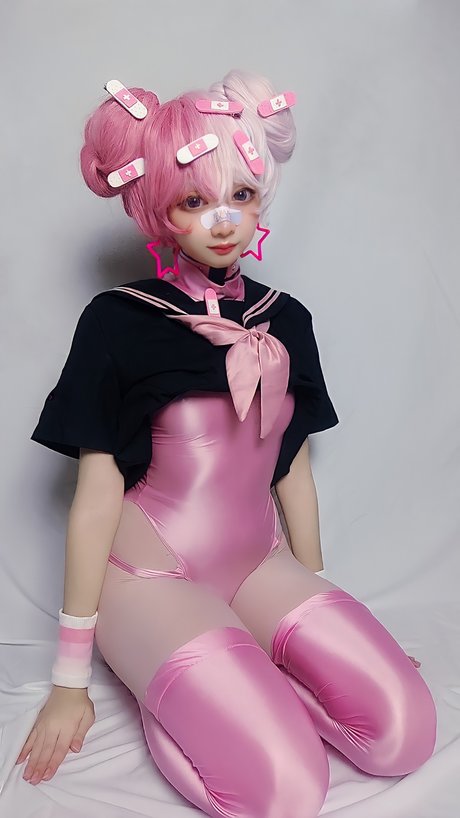 Evil Overlord Gabo modèle sexy photos