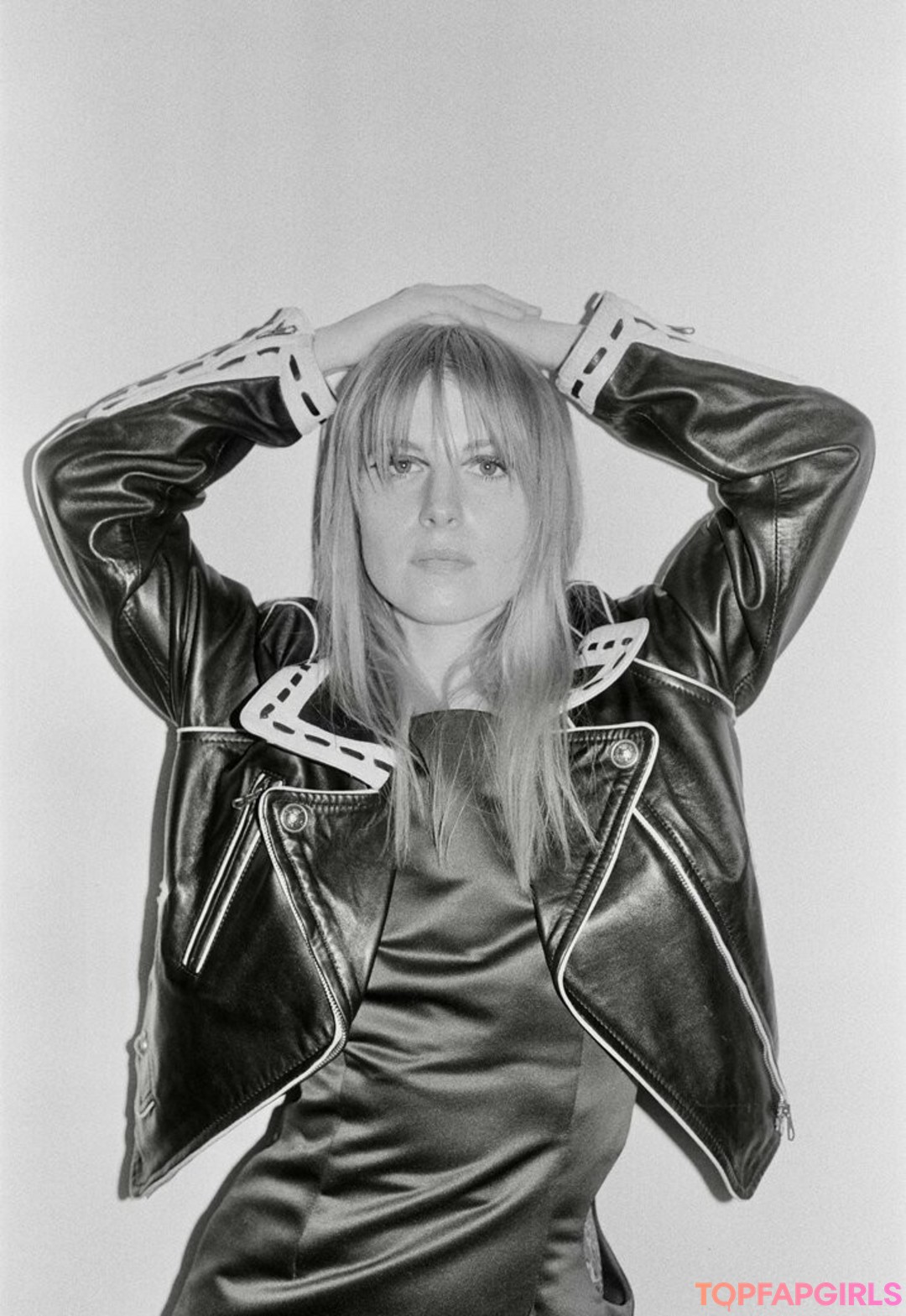 entraînement en salle de sport uniquement pour les fans xxx érotique des photos