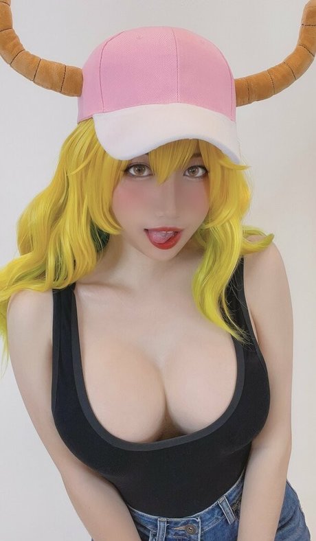 Ain Nguyen étoile nue images