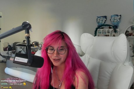 Noodlenom star du porno de haute qualité image