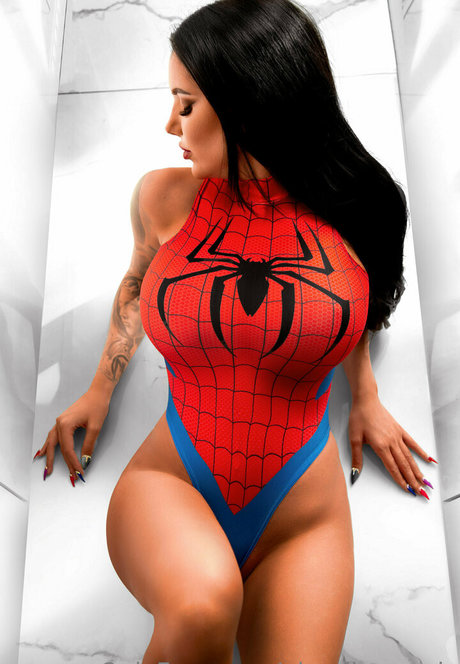 ninadiamondz actrice libre img