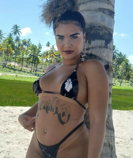 camilaferreirai actrice nue photos