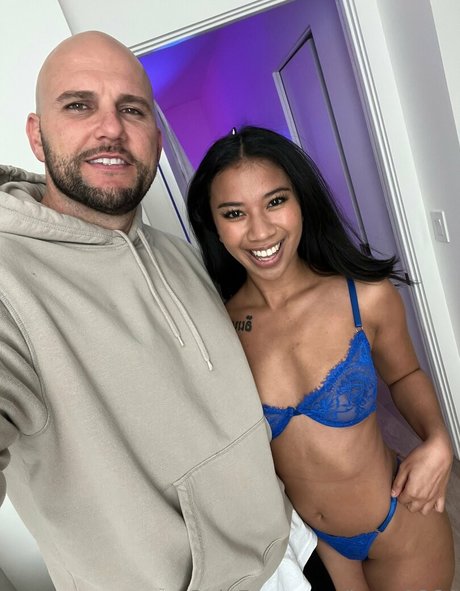 string gros cul onlyfans top sympa photos