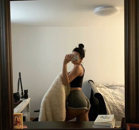 mnufo art star du porno archive