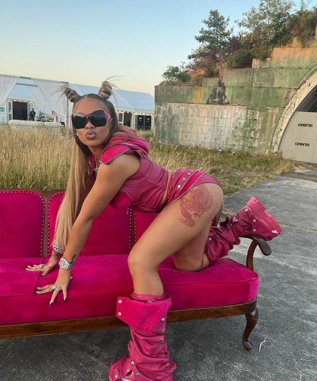 bubble butt onlyfans hd nue archive