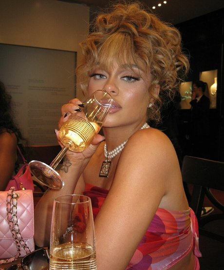 latto777 étoile magnifique images