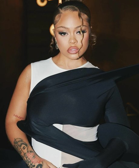 milf fellation onlyfans exclusivité de haute qualité galerie