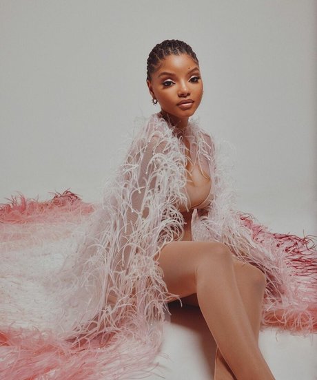 Halle Bailey étoile magnifique collection