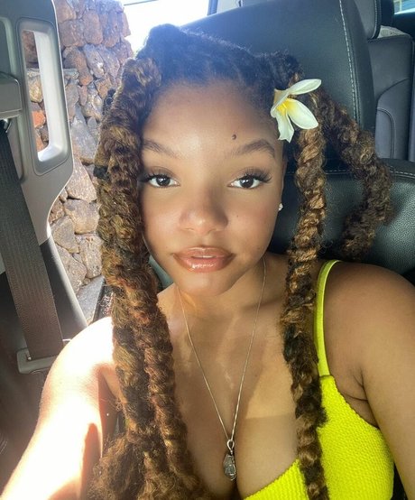 Halle Bailey actrice sexy photos