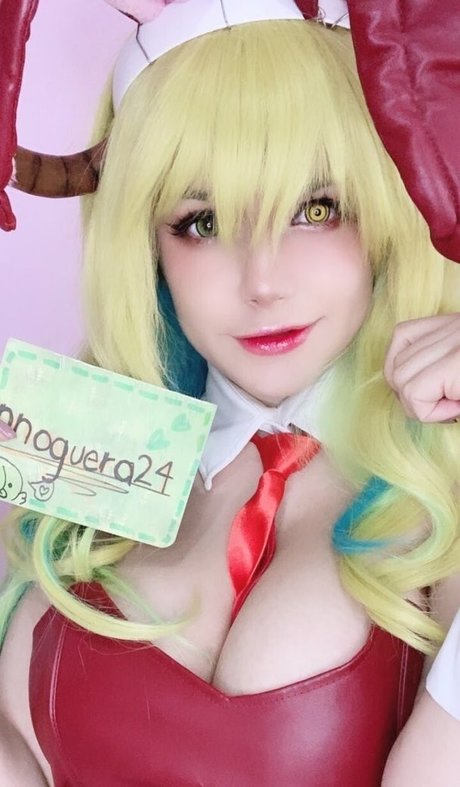 Punk Macarroni star érotique images