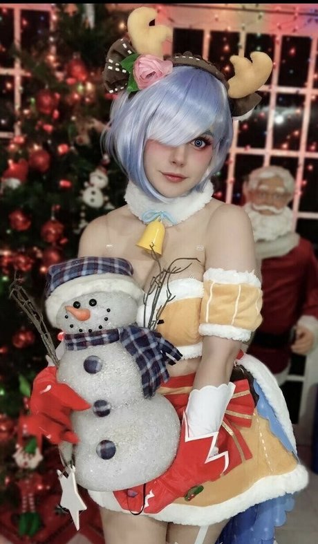 visage blond uniquementfans sexy en haute qualité archive